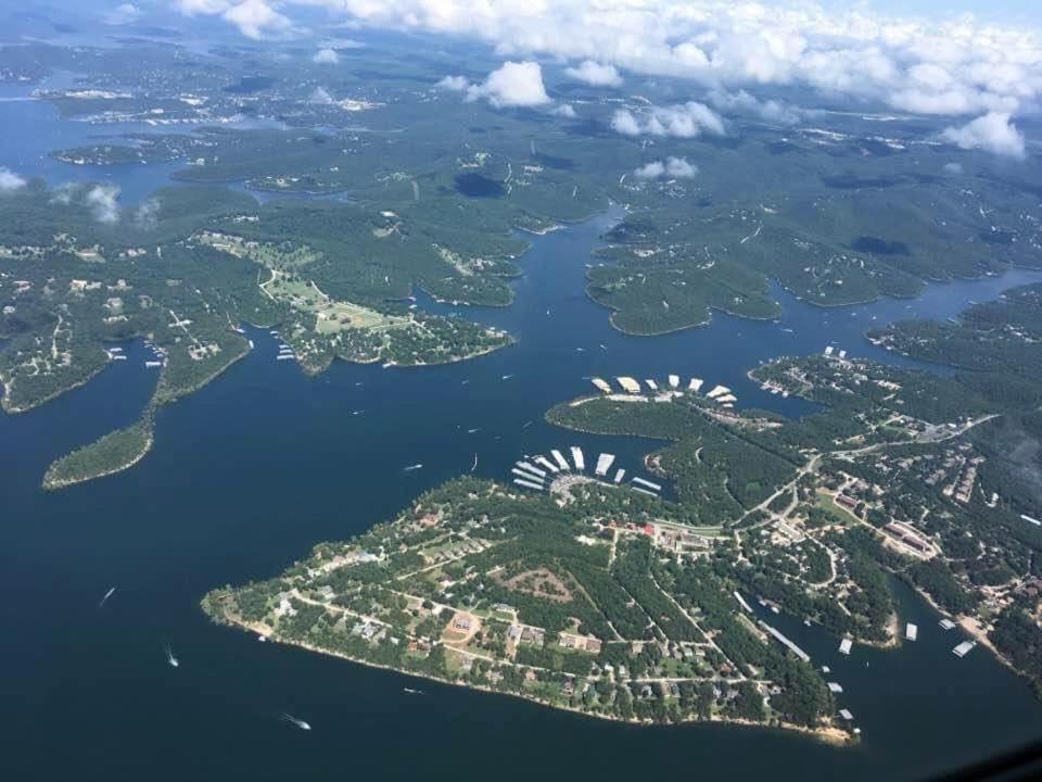 Lakefront And Lake View Indian Point Condo With Boat Slip แบรนสัน ภายนอก รูปภาพ